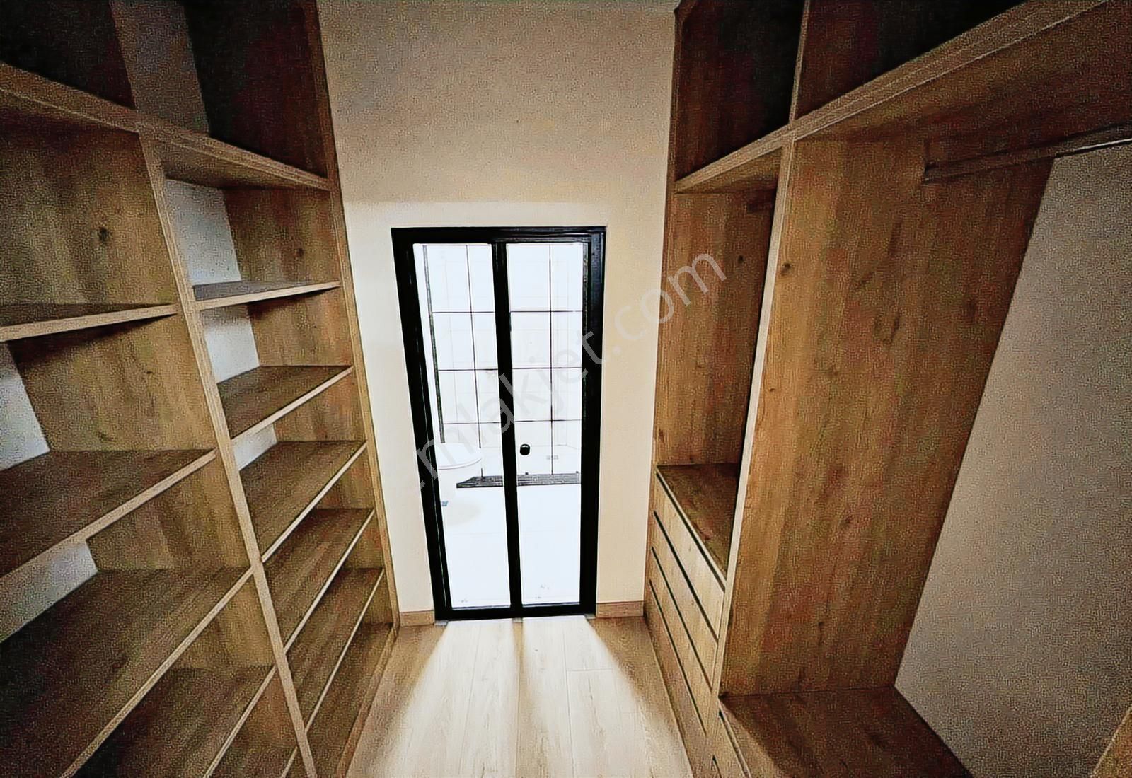 Yenikent Emlak 'tan Süper Lüks Yapılı Daire - Görsel 44