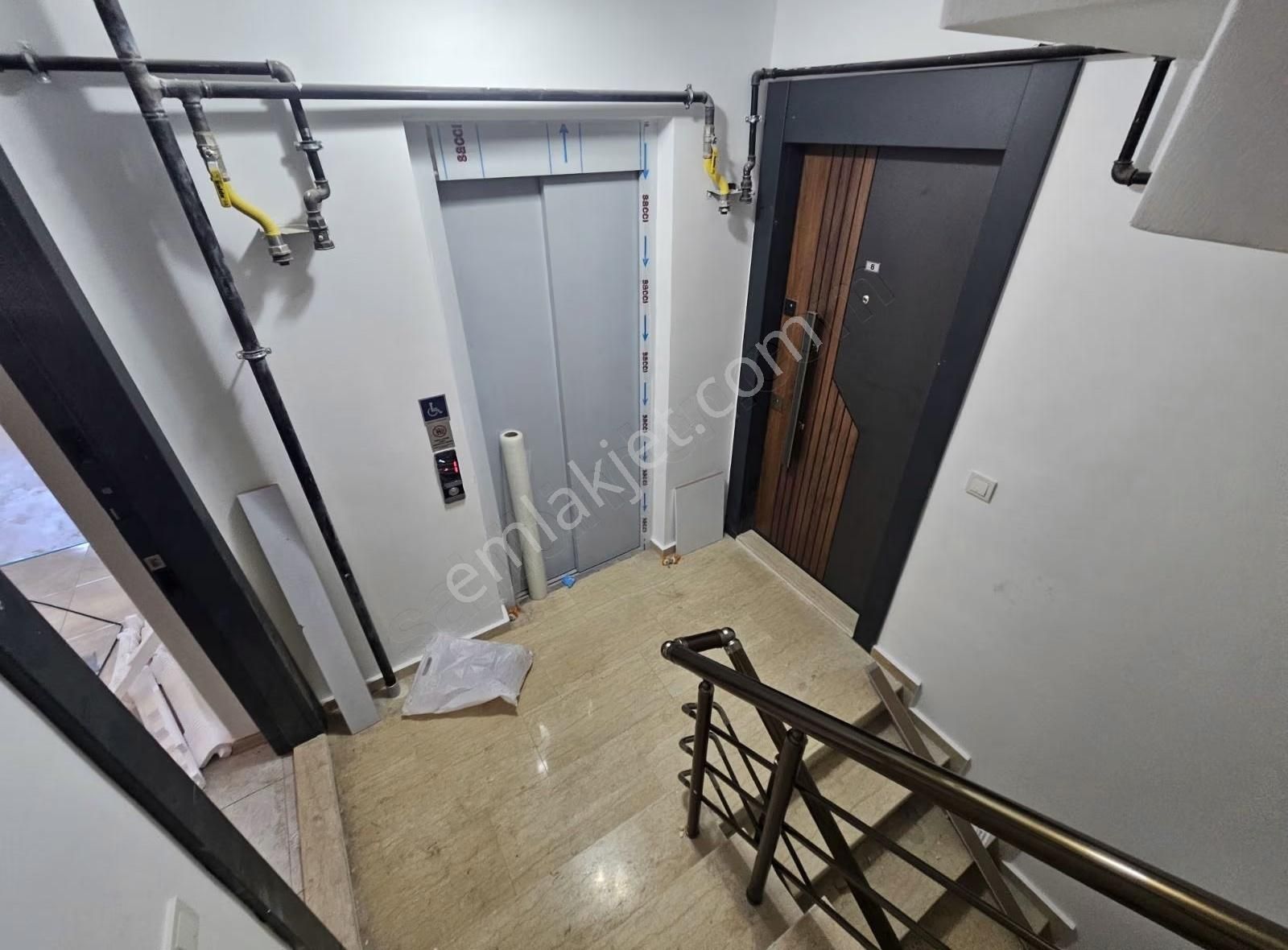 Üsküdar Belediye Karşısı 2+1 Yeni Sıfır Bina Cuma Pazarı İçinde - Görsel 7