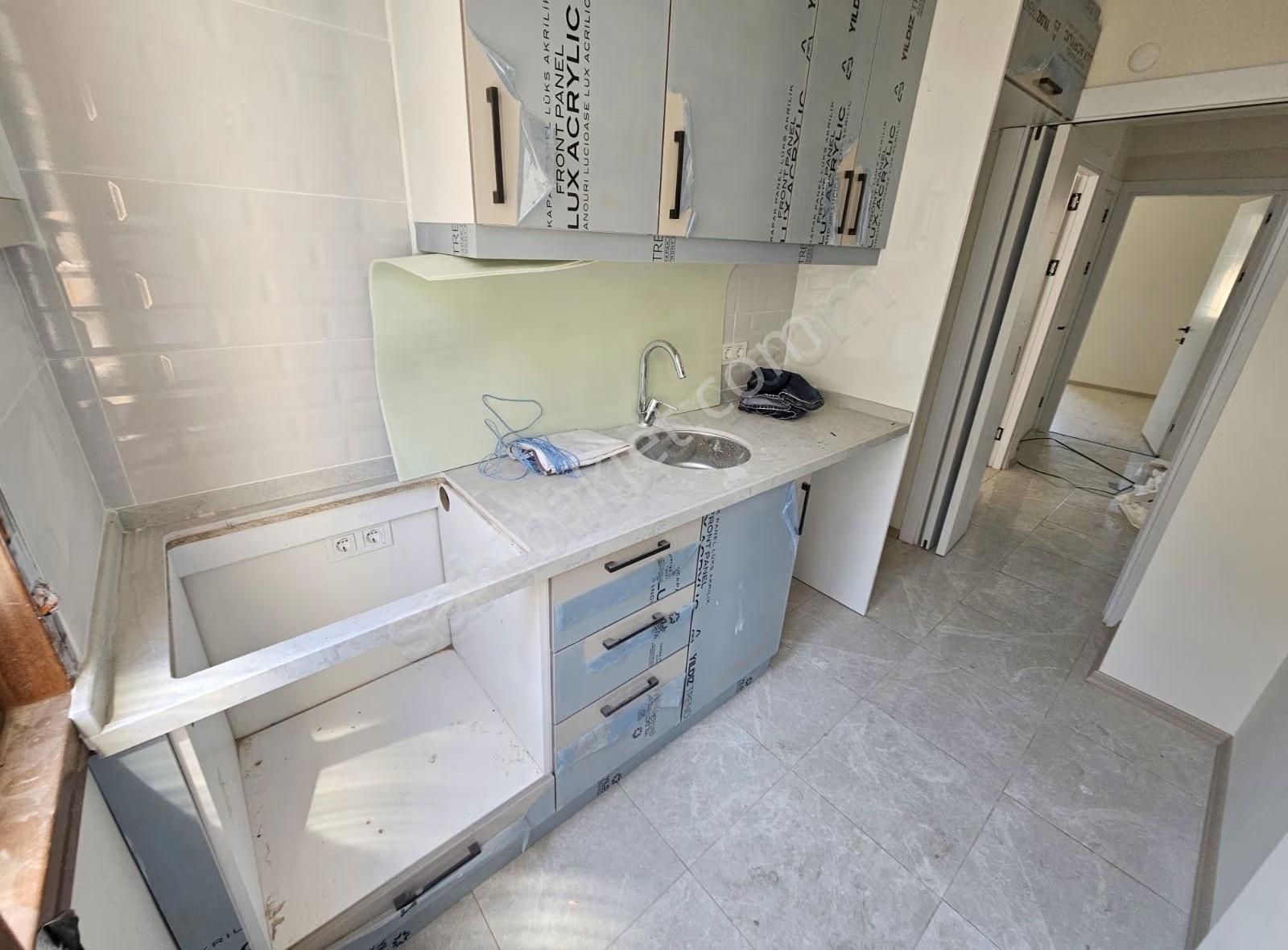 Üsküdar Belediye Karşısı 2+1 Yeni Sıfır Bina Cuma Pazarı İçinde - Görsel 18