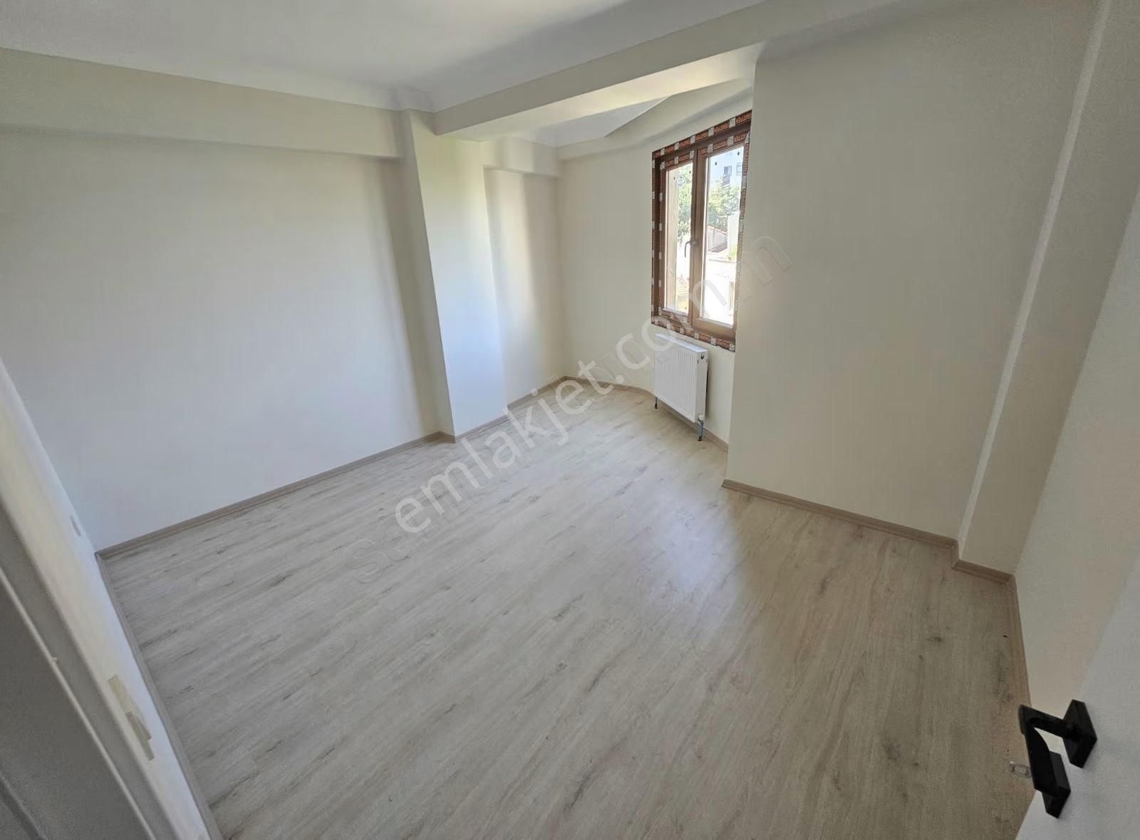 Üsküdar Belediye Karşısı 2+1 Yeni Sıfır Bina Cuma Pazarı İçinde - Görsel 9