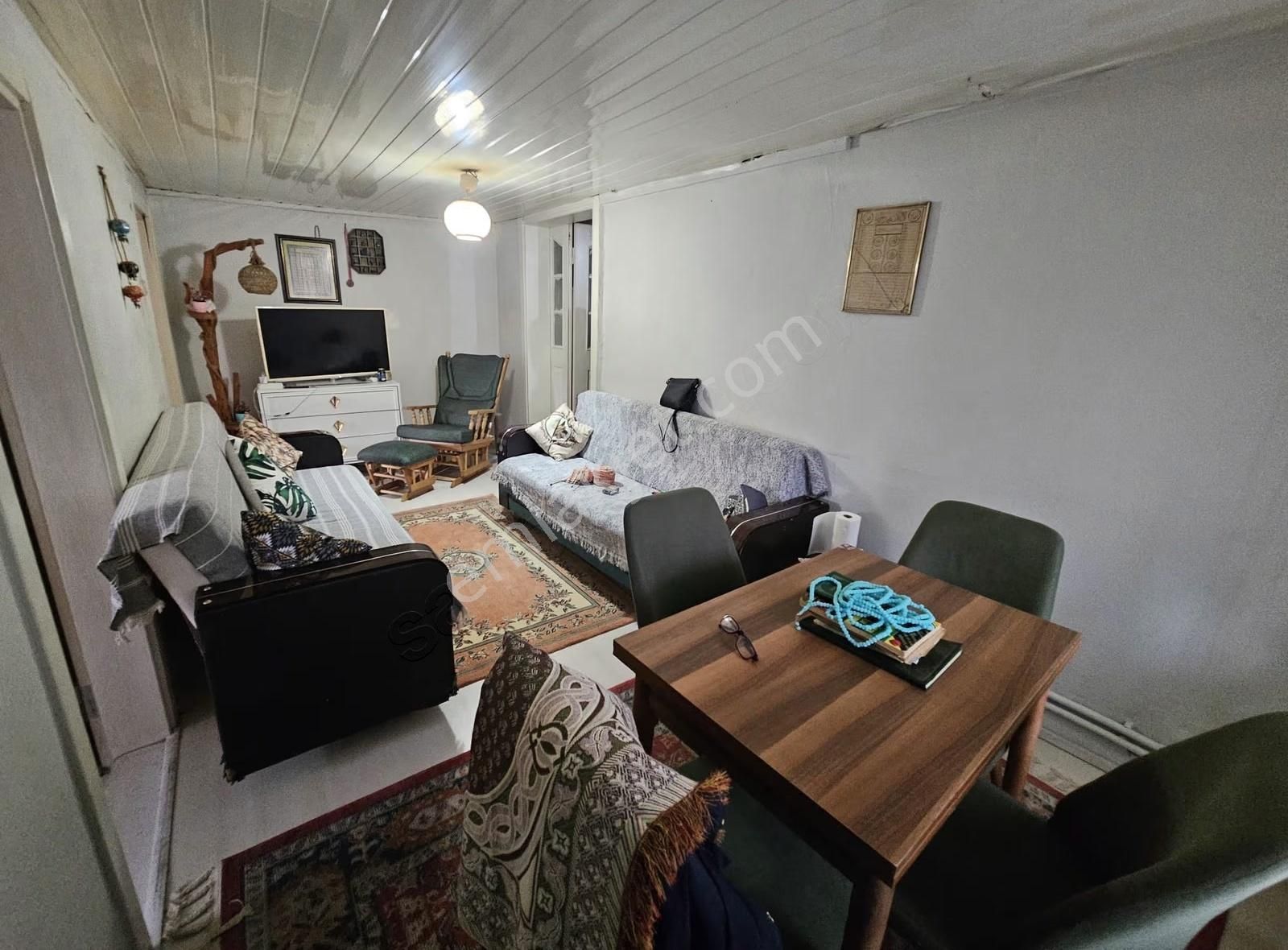 Beykoz Çubukluda Yatırımlık Veya Oturumluk Müstakil Bahçeli - Görsel 4