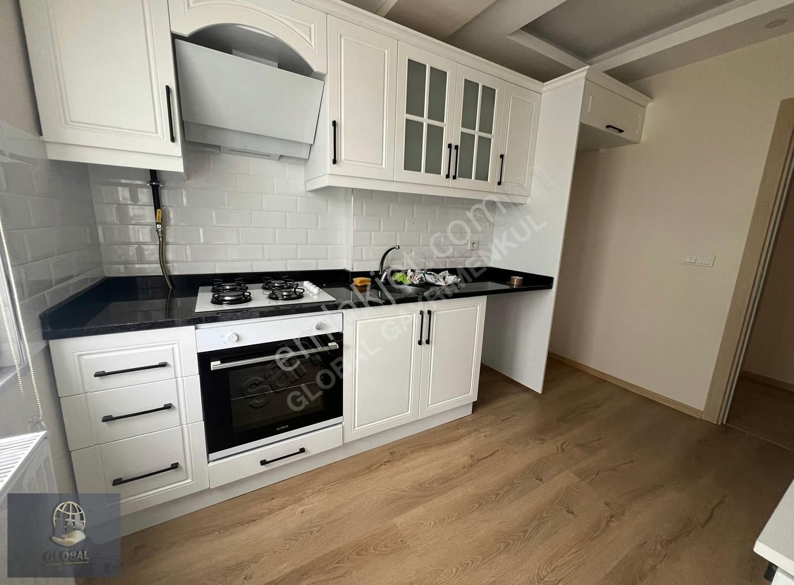 Cumhuriyet Parkı Civarı Arakat İskanlı 2+1 !! - Görsel 12