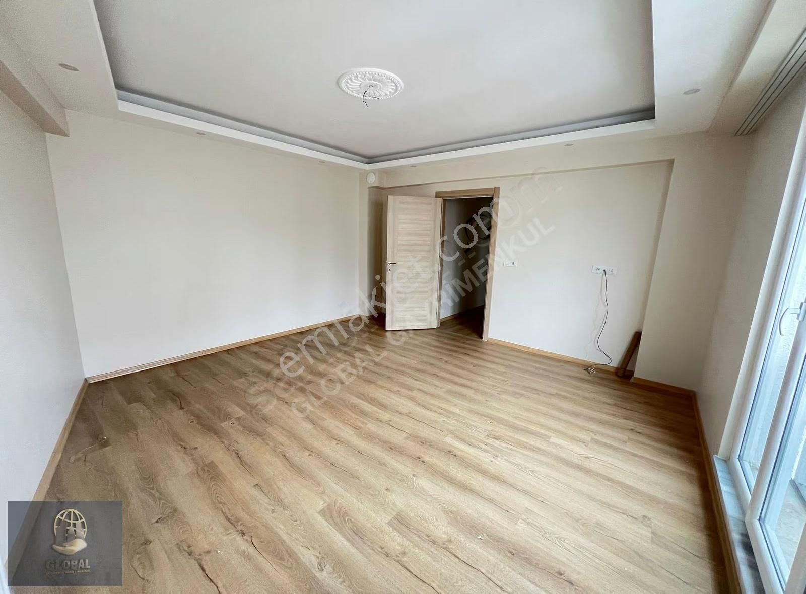 Cumhuriyet Parkı Civarı Arakat İskanlı 2+1 !! - Görsel 8