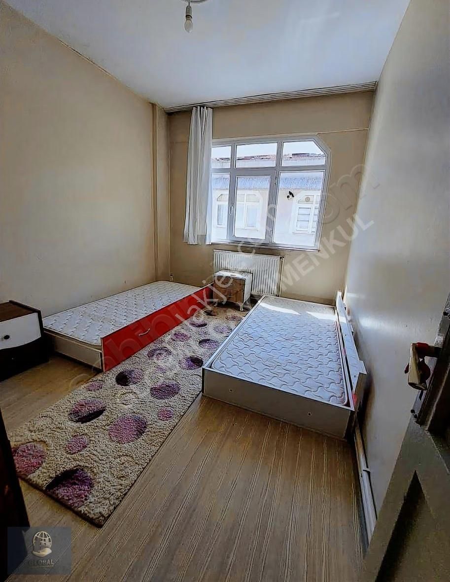 Çobançeşme Askent Bloklarında Satılık 3+1 Bölgenin Enuygunu - Görsel 5