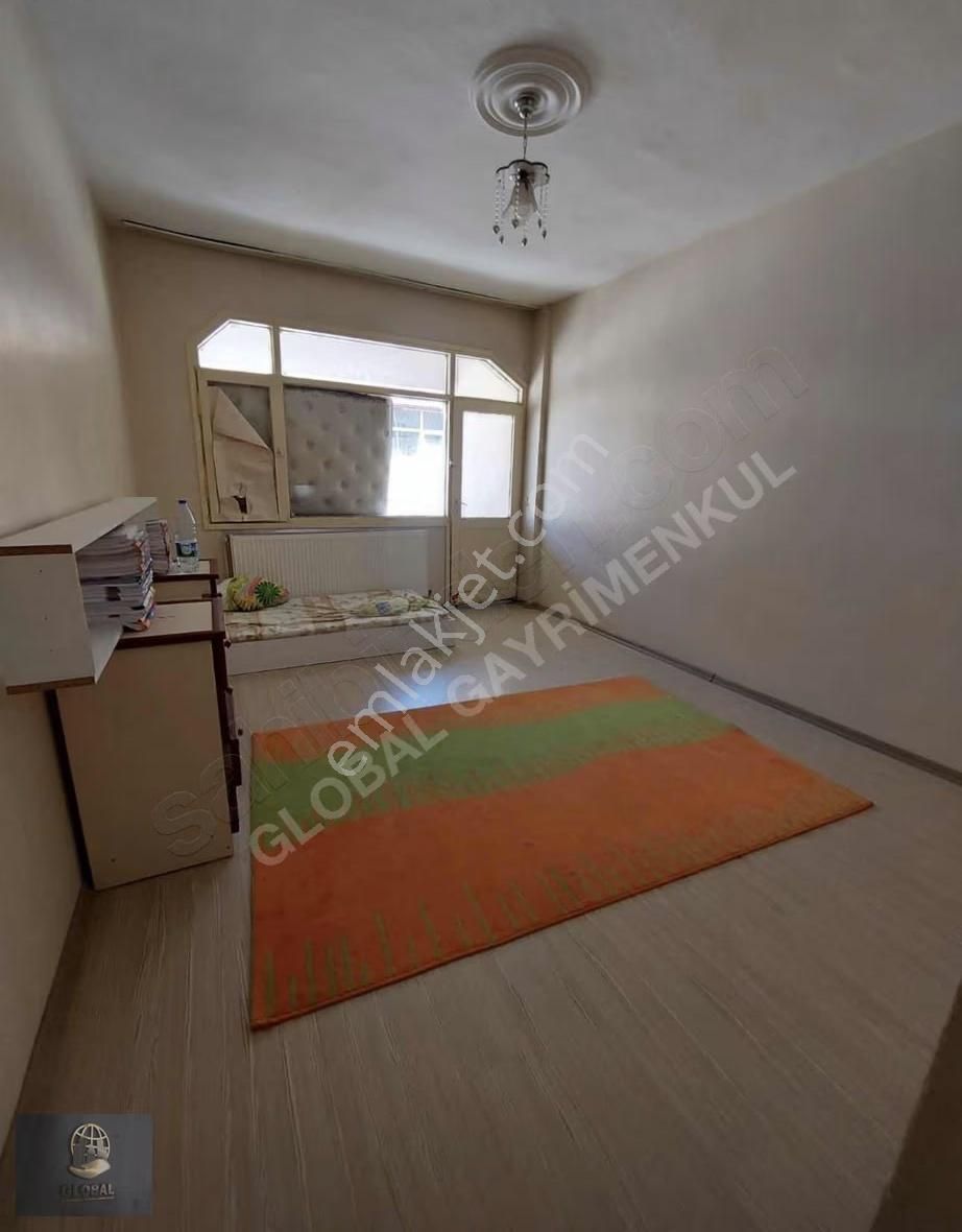 Çobançeşme Askent Bloklarında Satılık 3+1 Bölgenin Enuygunu - Görsel 11