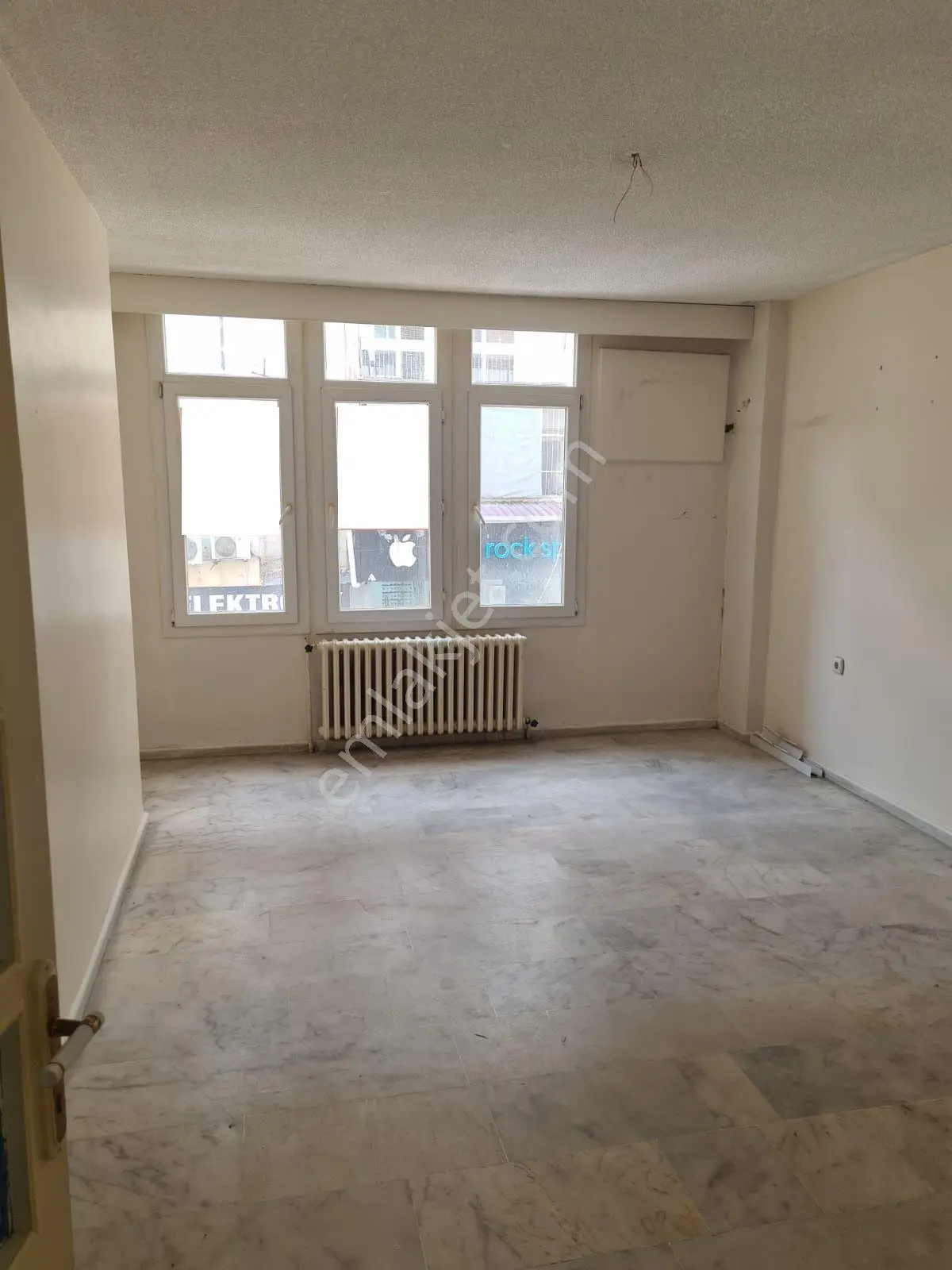 Reşatbey Mah.cadde Üzeri 4+1+k.mutfak Kiralık İşyeri..... - Görsel 16