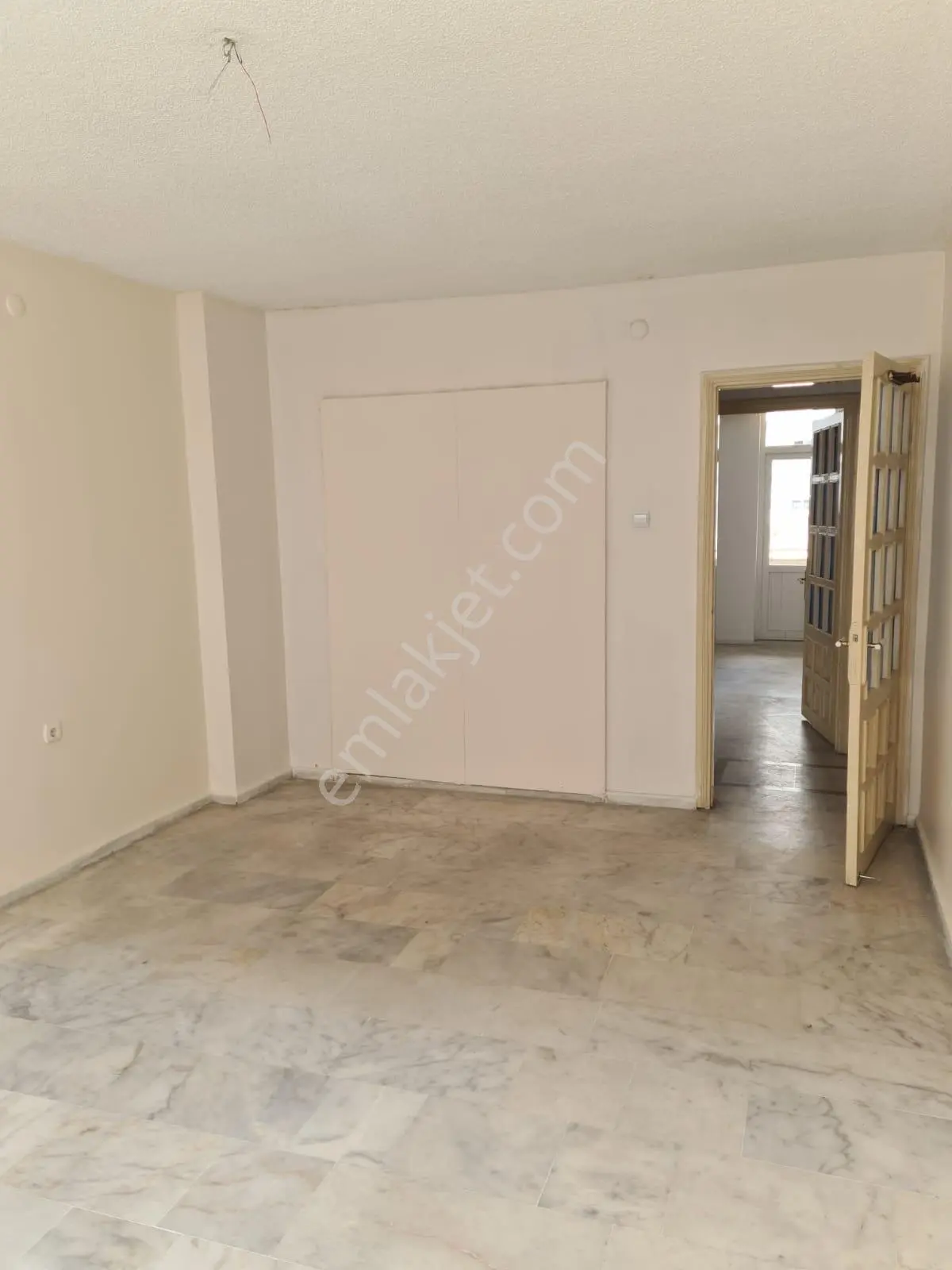 Reşatbey Mah.cadde Üzeri 4+1+k.mutfak Kiralık İşyeri..... - Görsel 17