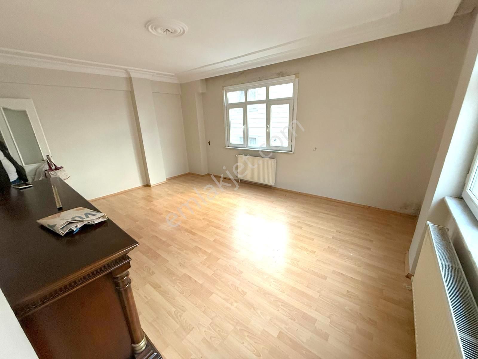 Tutar Dan Çakmak Durağı Yakını 3+1 105 M2 Kiralık Daire - Görsel 3
