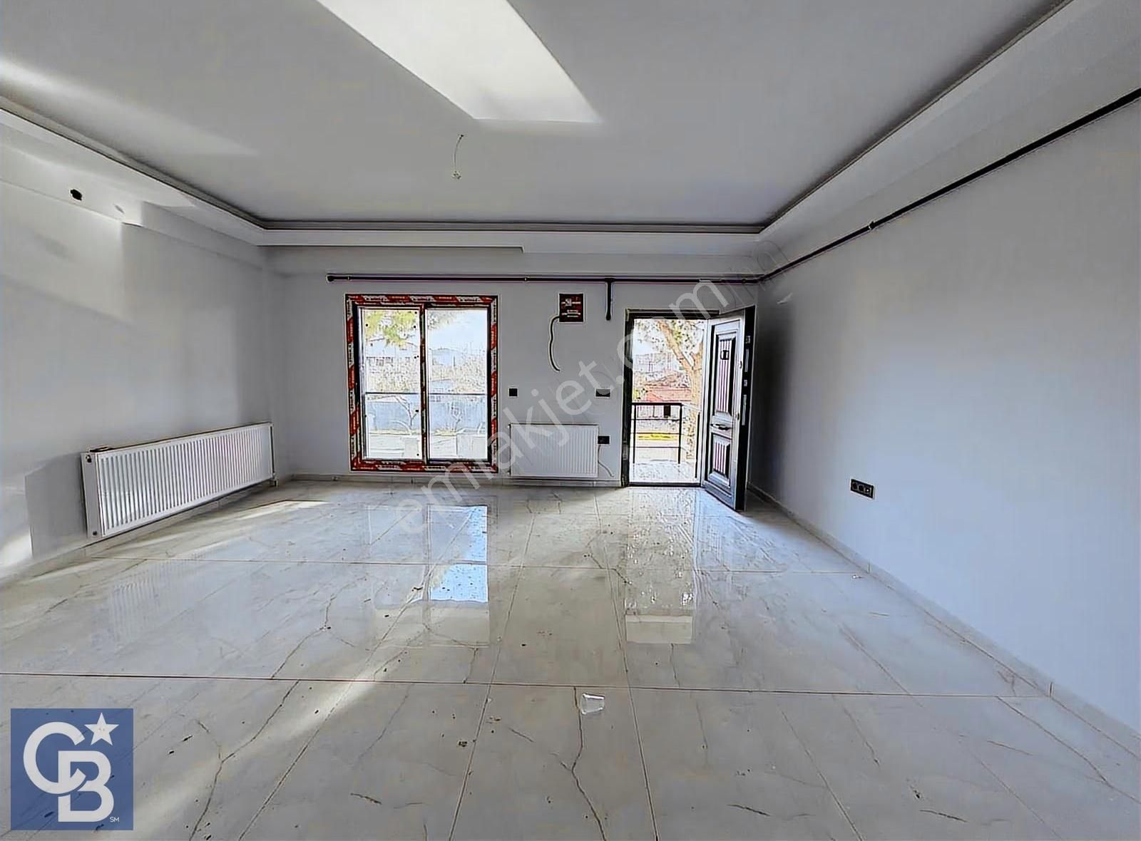 Şakran Merkez'de 3+1 Geniş Triplex Havuzlu Villa - Görsel 13