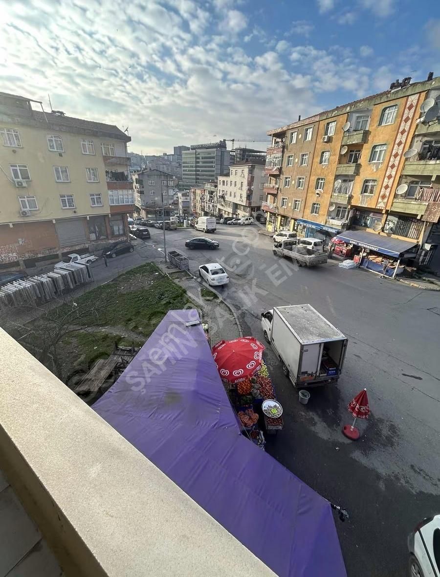 Şahin İnşaat..2+1..ara Kat..95m2..ferah...balkonlu