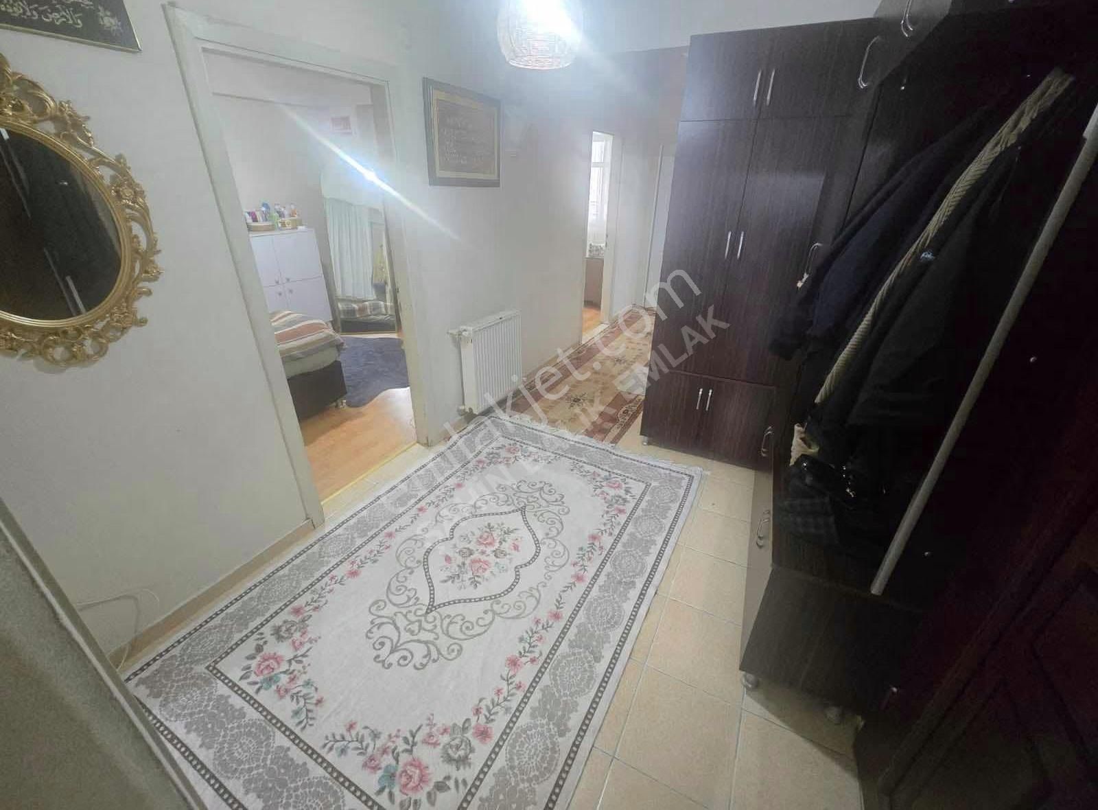 Şahin İnşaat...4+2..dublex..200 M2..çift Balkonlu..2008 Yapımı