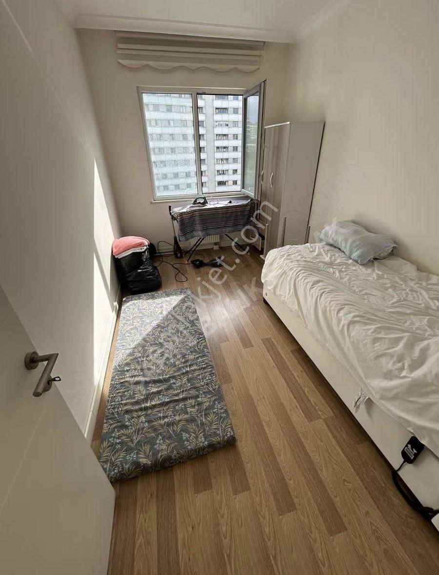 Başakşehir 2+1 Kiralık 110m2 Eşyalı Ara Kat - Görsel 5