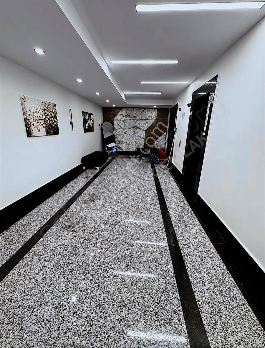 Acil! 0" Lüx Site Manzaralı Ev Venezia Avm Yanında - Görsel 2