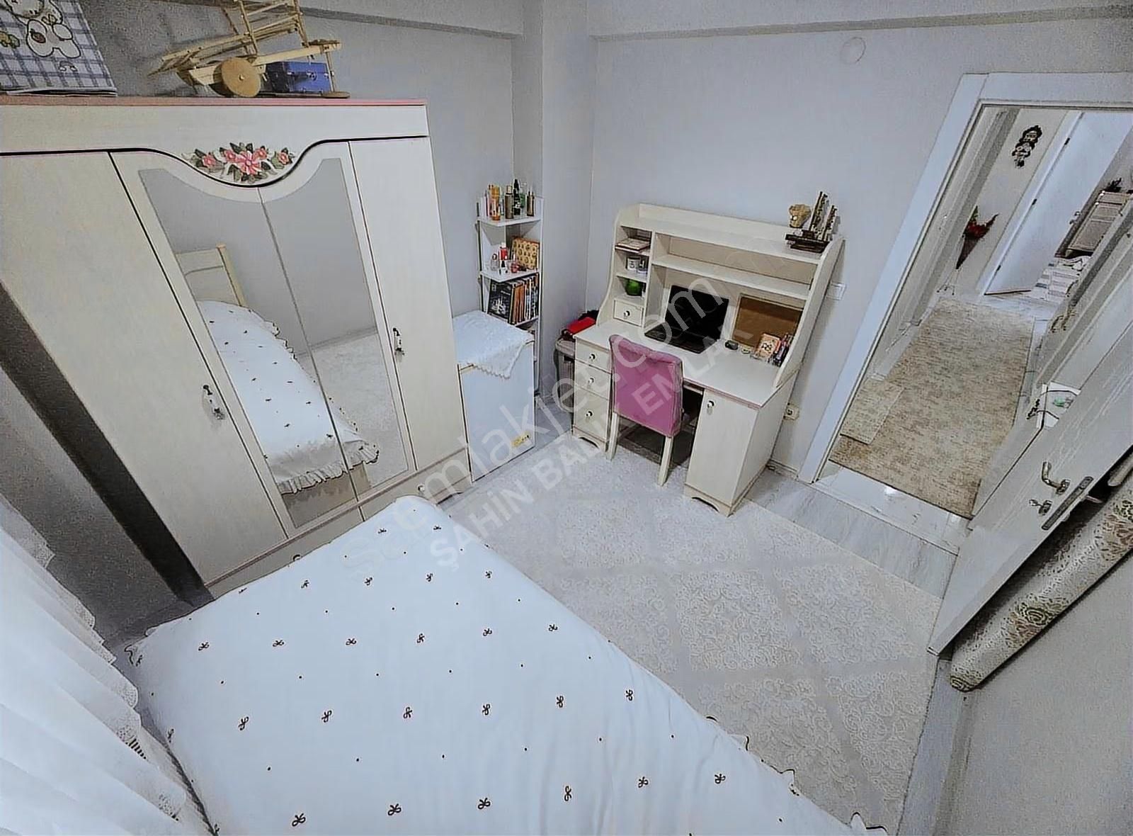 Şahininşaat..bakımlı Yeni Tadilatlı Merkezi Konumda Balkonlu 2+1 - Görsel 8