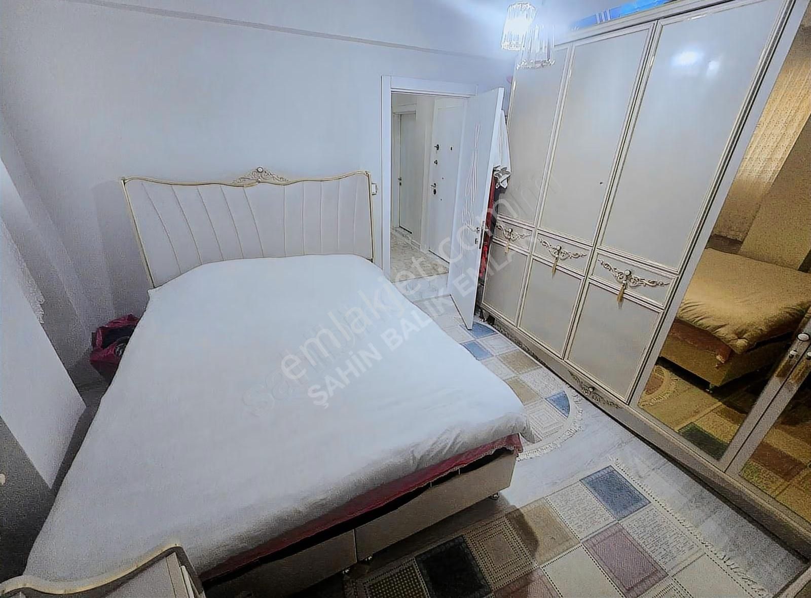 Şahininşaat..bakımlı Yeni Tadilatlı Merkezi Konumda Balkonlu 2+1 - Görsel 9