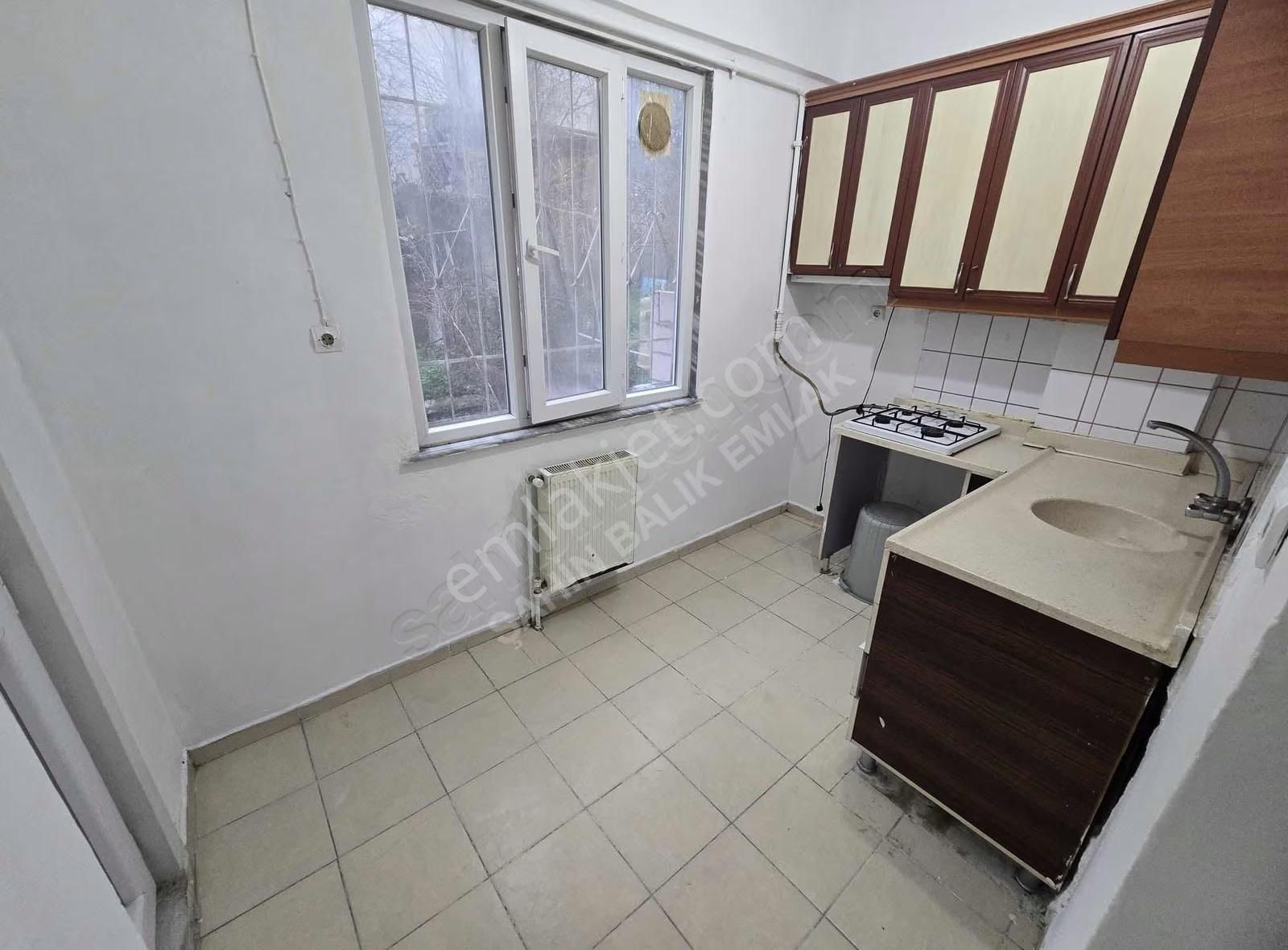 Şahin İnşaat..2+1..y.giriş...85m2..balkonlu - Görsel 4