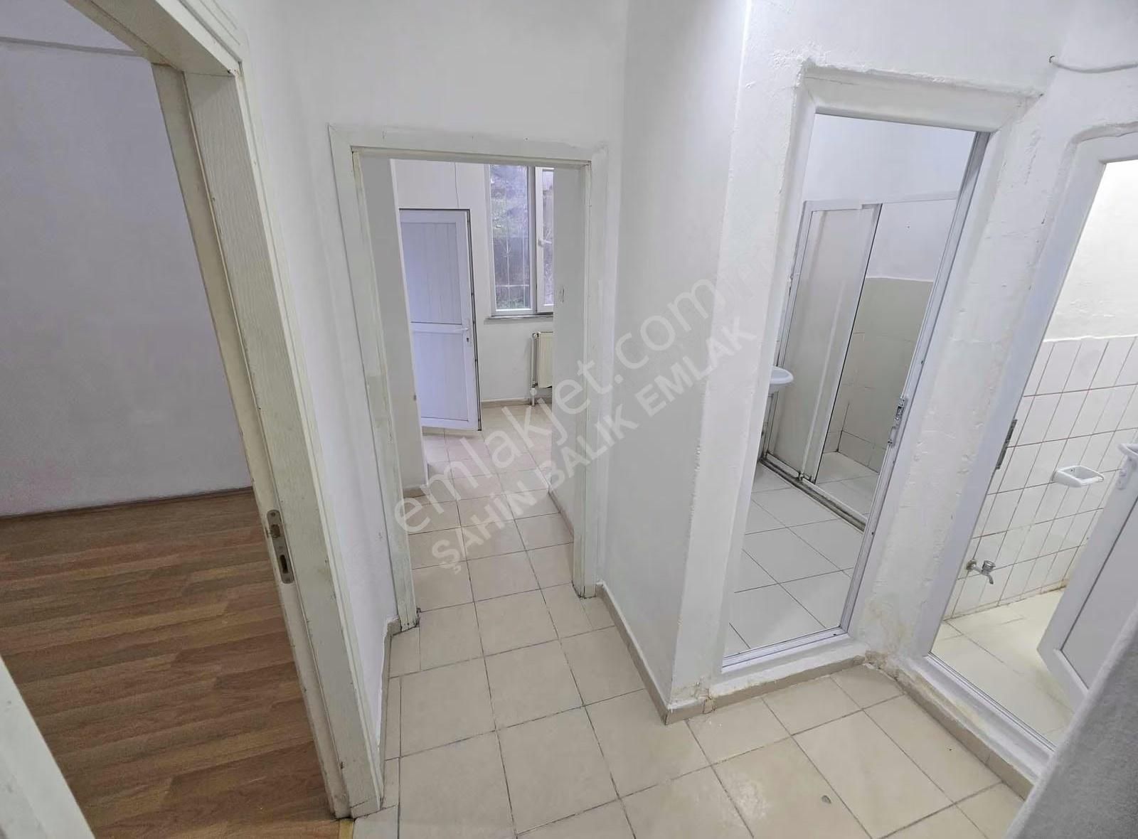 Şahin İnşaat..2+1..y.giriş...85m2..balkonlu - Görsel 17