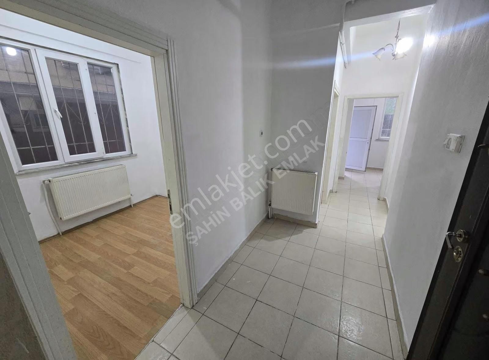 Şahin İnşaat..2+1..y.giriş...85m2..balkonlu - Görsel 15