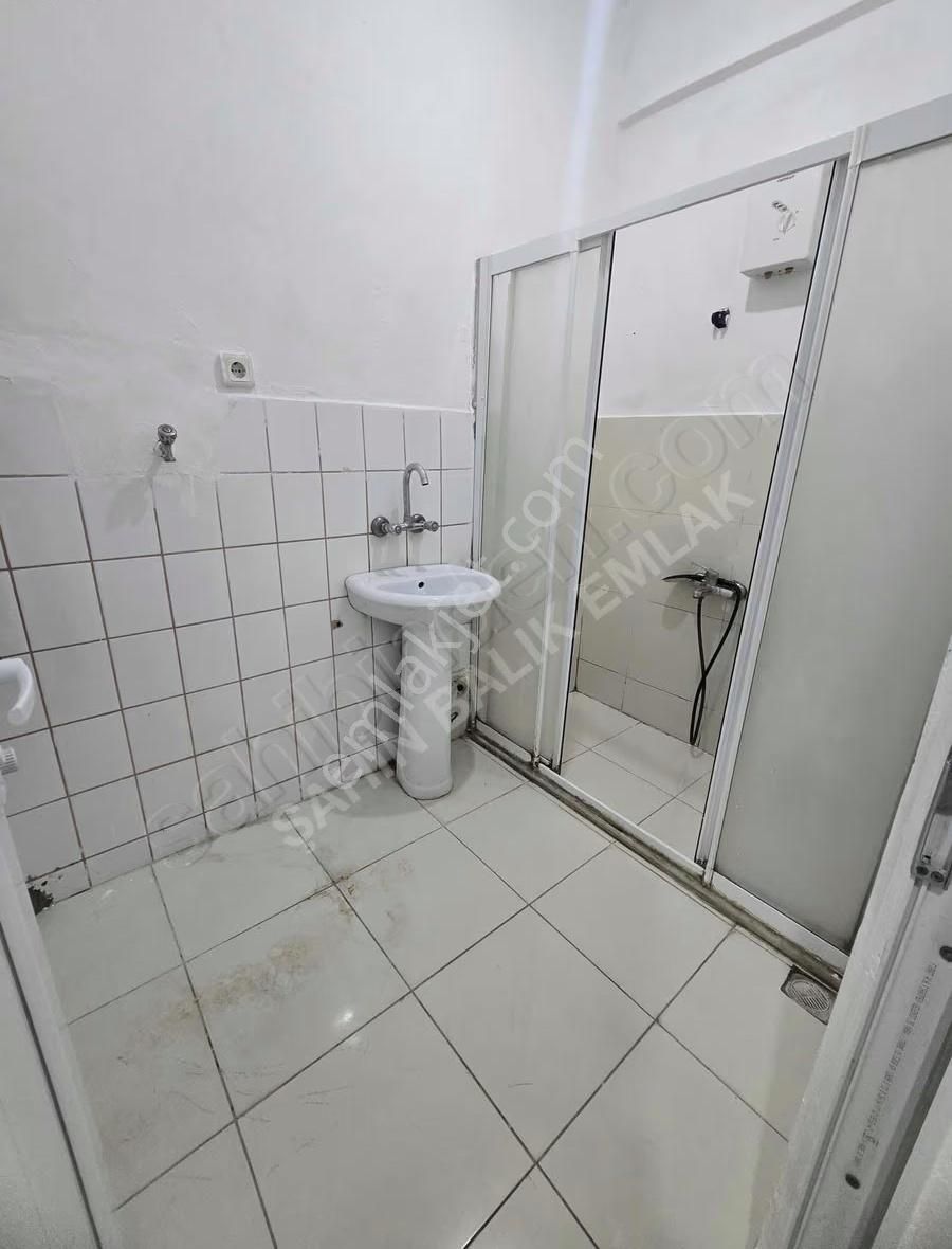 Şahin İnşaat..2+1..y.giriş...85m2..balkonlu - Görsel 10