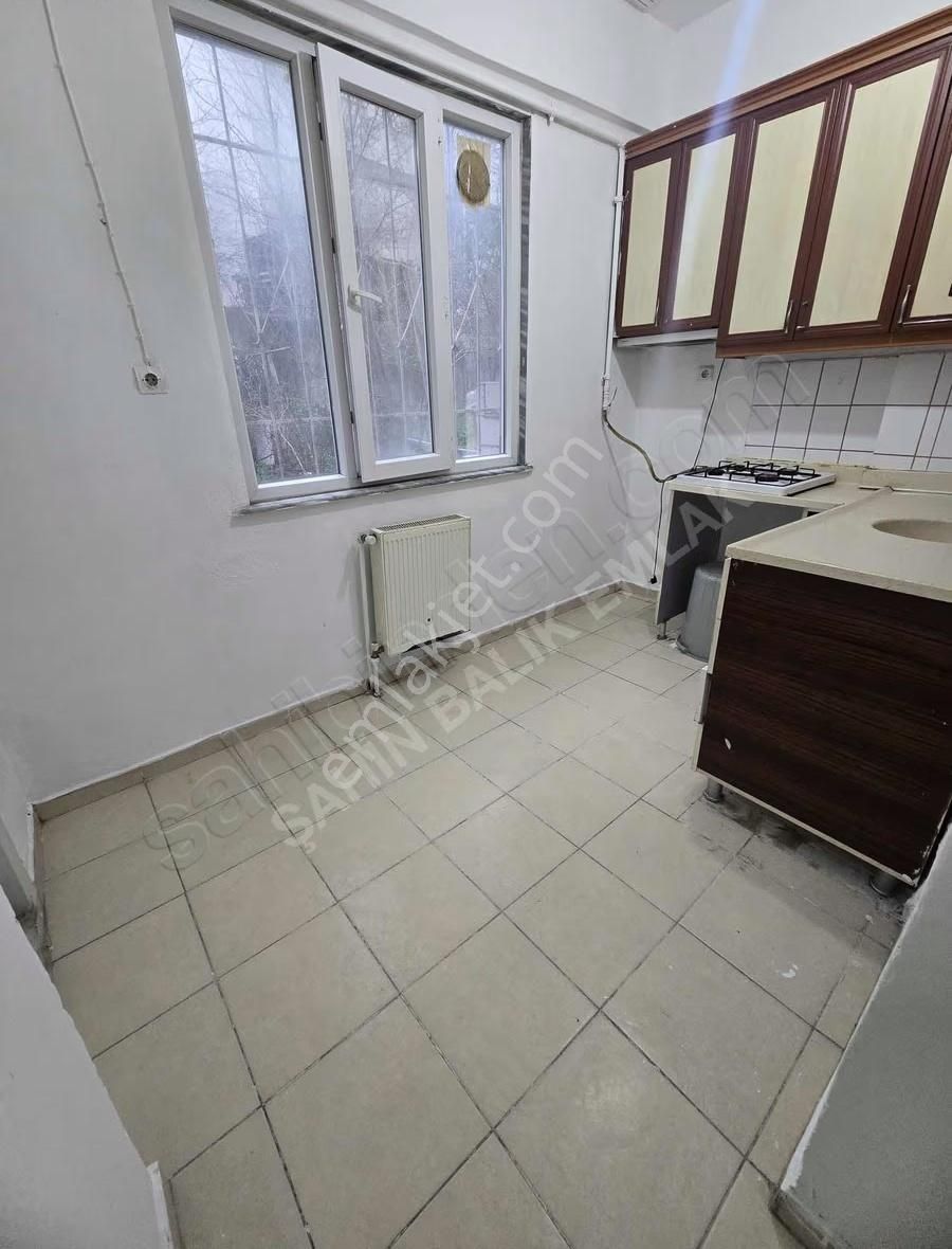 Şahin İnşaat..2+1..y.giriş...85m2..balkonlu - Görsel 16