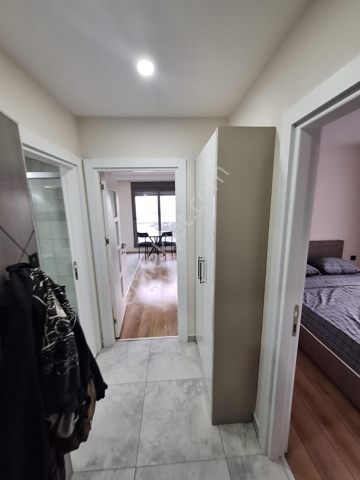 1+1 Eşyalı Hamam Fitness Olimpik Havuz Kapalı Ve Açık Otoparklı - Görsel 3