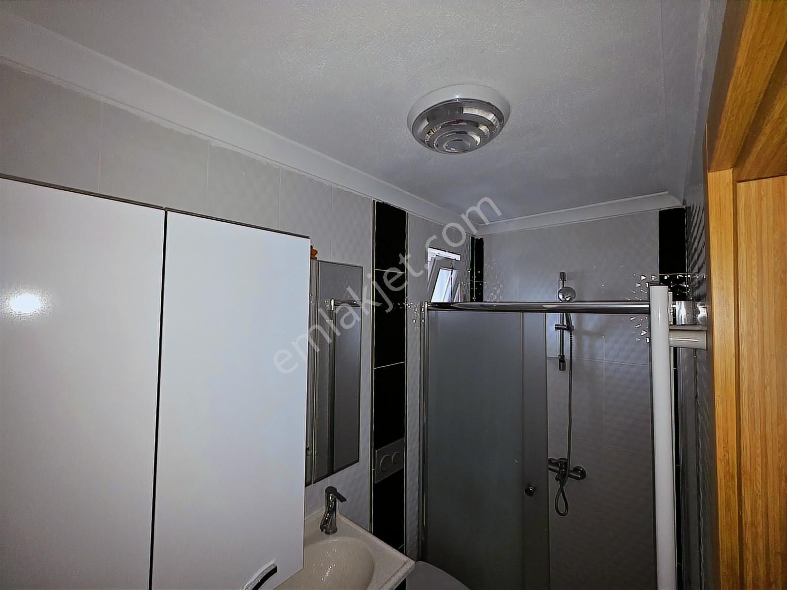 Onvest'ten Bahçelievler'de Güney Cephe Ferah 1+1 Kiralık Daire - Görsel 19