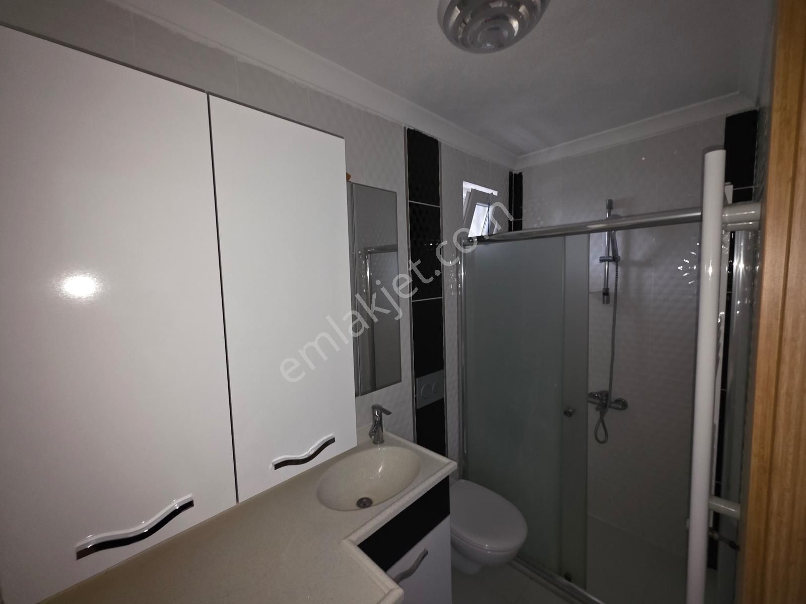 Onvest'ten Bahçelievler'de Güney Cephe Ferah 1+1 Kiralık Daire - Görsel 10