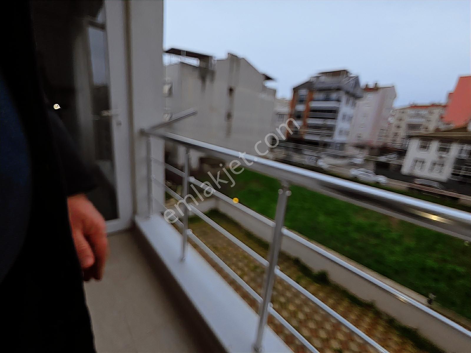 Onvest'ten Bahçelievler'de Güney Cephe Ferah 1+1 Kiralık Daire - Görsel 3