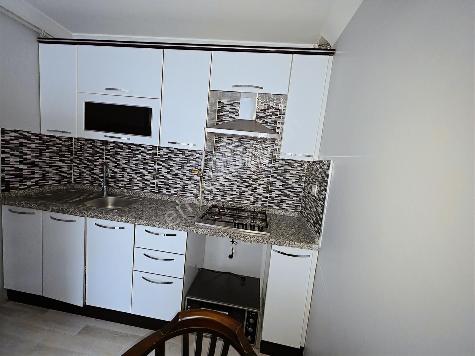 Onvest'ten Bahçelievler'de Güney Cephe Ferah 1+1 Kiralık Daire - Görsel 35