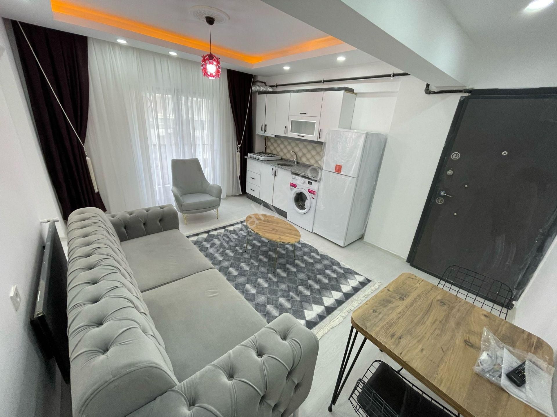 Özmecaz'dan Kınıklı'da Üniversite Yürüme Mesafesin'de 2+1 Arakat Full Eşyalı Lüks Apart - Görsel 3