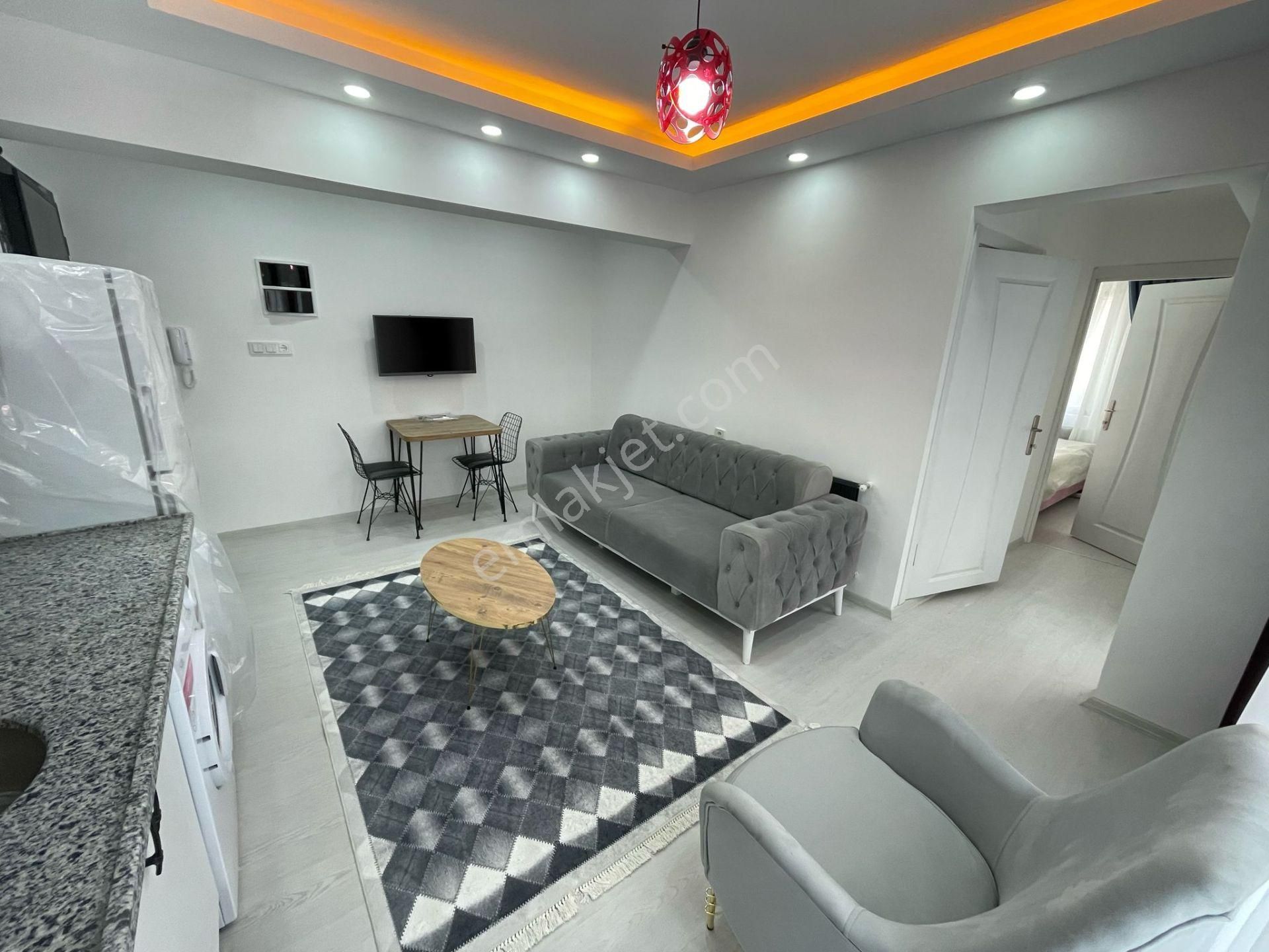 Özmecaz'dan Kınıklı'da Üniversite Yürüme Mesafesin'de 2+1 Arakat Full Eşyalı Lüks Apart - Görsel 2