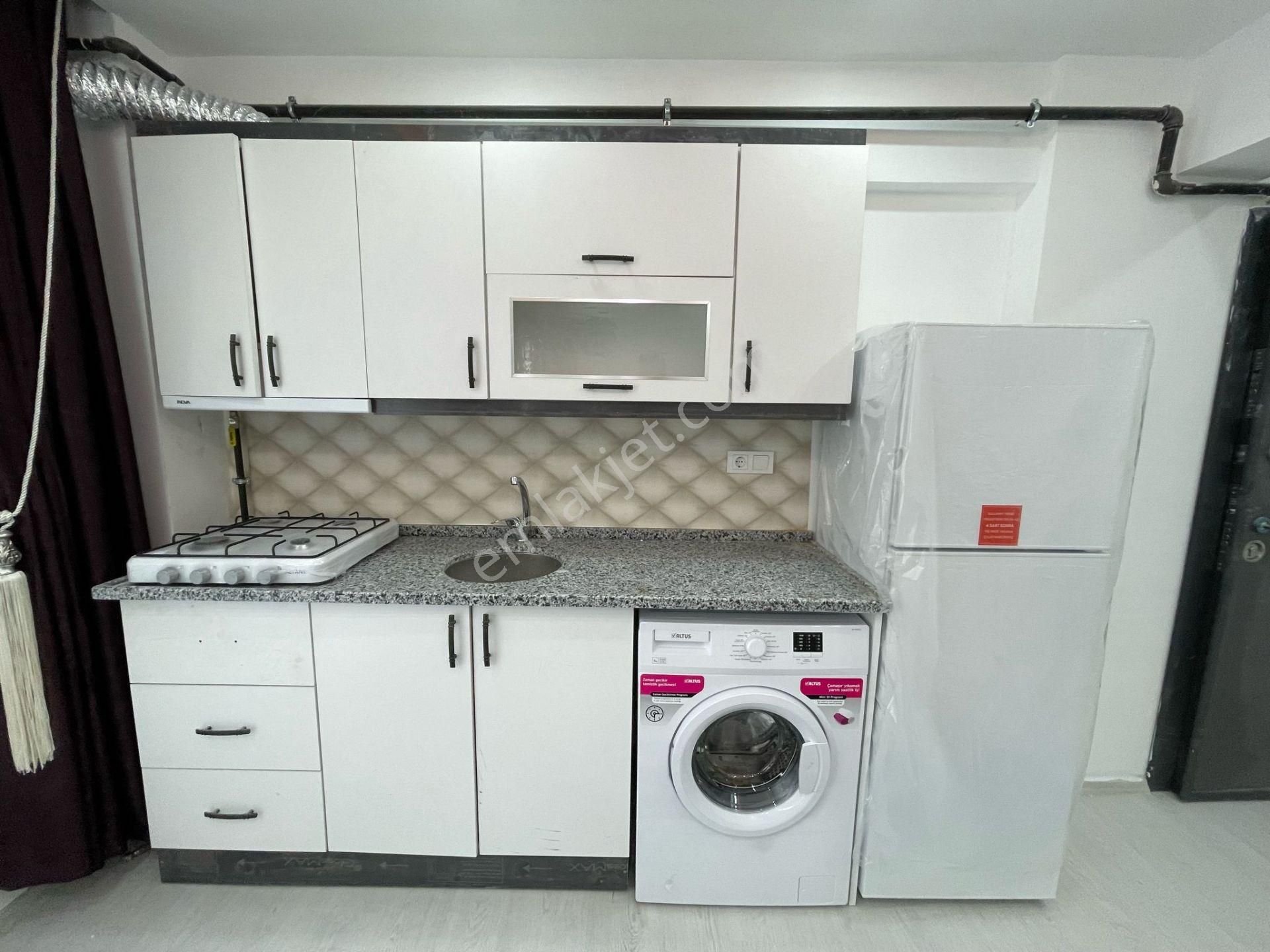 Özmecaz'dan Kınıklı'da Üniversite Yürüme Mesafesin'de 2+1 Arakat Full Eşyalı Lüks Apart - Görsel 4