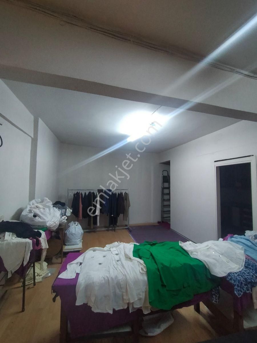 Gaziosmanpaşa Sanayi Bölgesinde 3 Kat Satılık Dükkan - Görsel 7