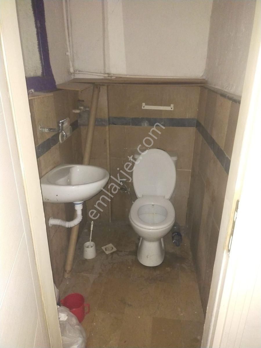 Gaziosmanpaşa Sanayi Bölgesinde 3 Kat Satılık Dükkan - Görsel 9