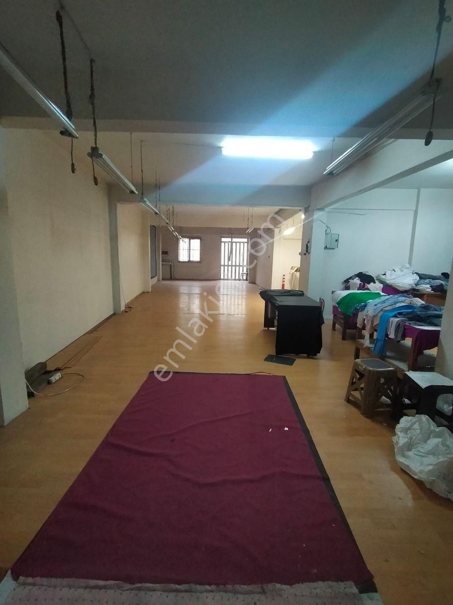 Gaziosmanpaşa Sanayi Bölgesinde 3 Kat Satılık Dükkan - Görsel 2