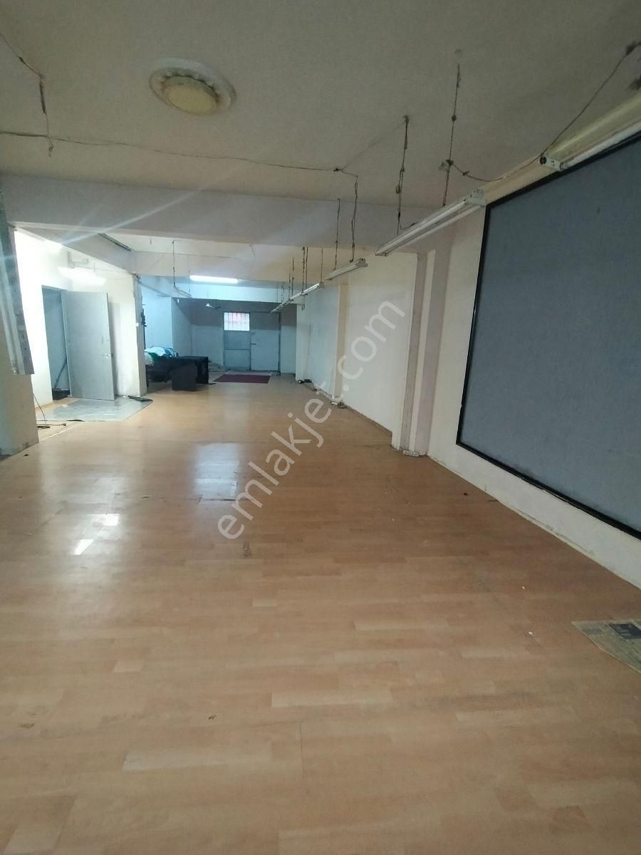 Gaziosmanpaşa Sanayi Bölgesinde 3 Kat Satılık Dükkan - Görsel 4