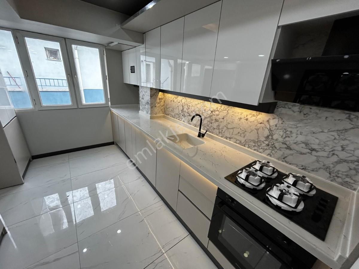 Sincan Akşemsettin Mh 3+1 Ultra Lüks Yapılı Bağımsız Katta Daire - Görsel 6