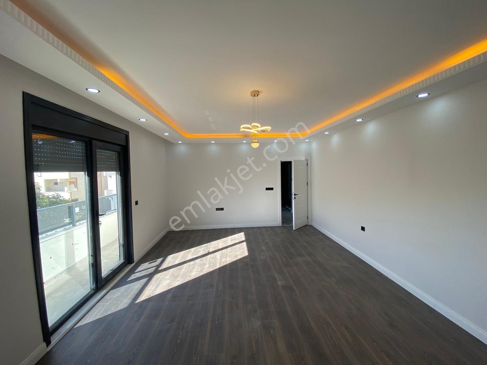 Kozanovadan Darıcada Merkezi Konumda 3+1 Ferah Dubleks - Görsel 8