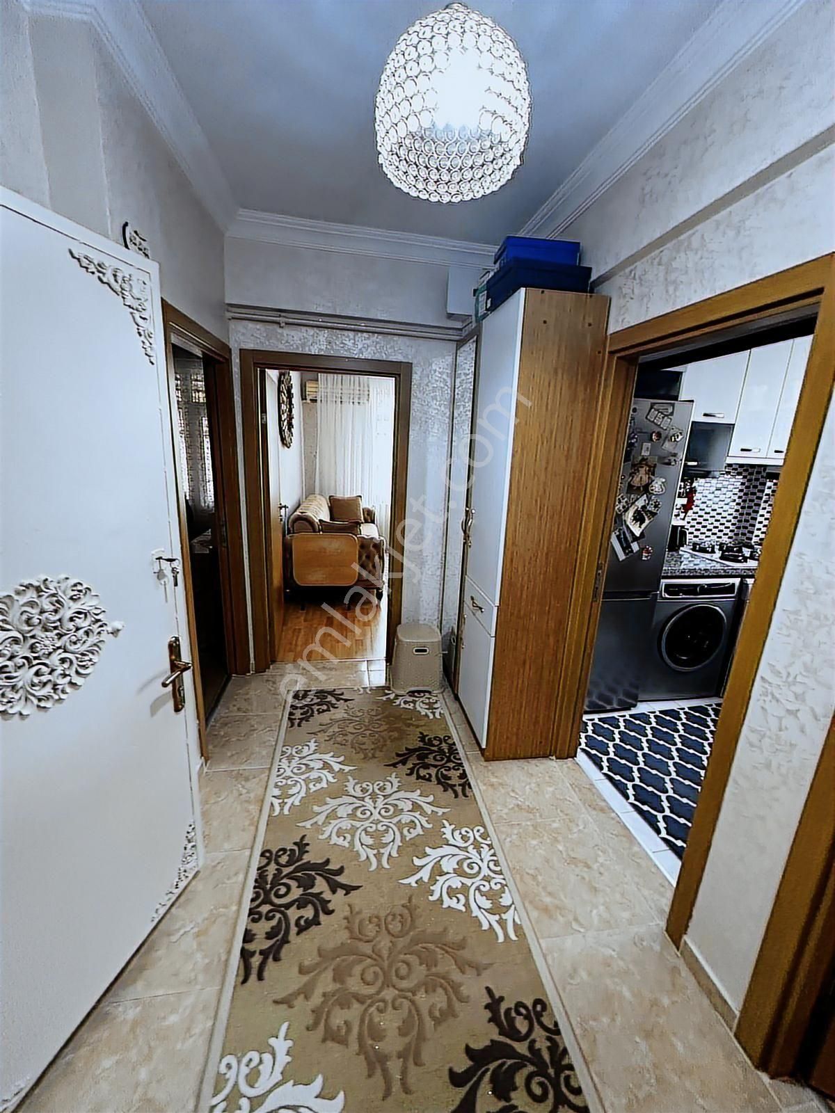 Medya Emlak'tan Çınar Mah Özel Dekore Edilmiş 2+1 Satılık Daire