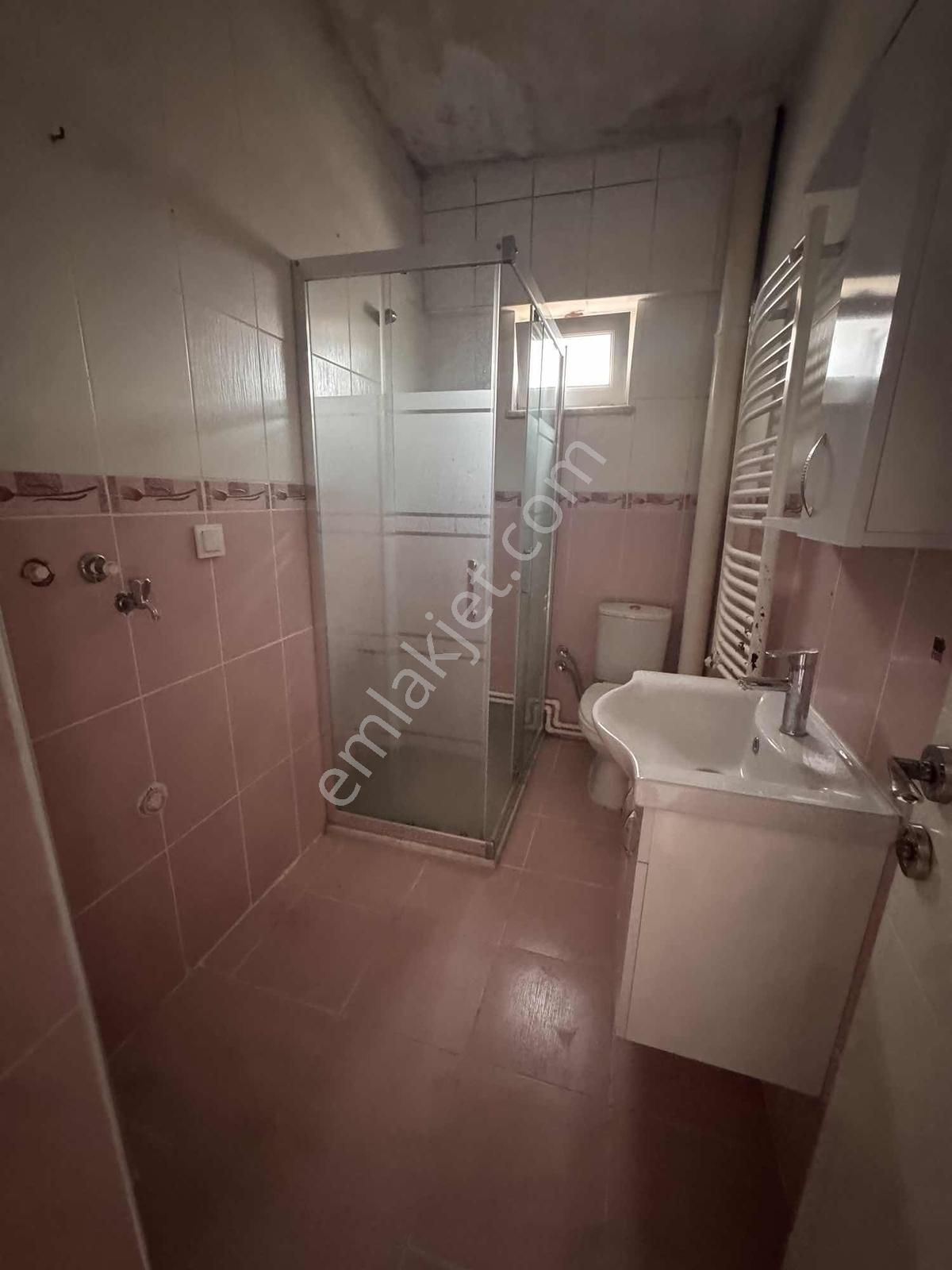 Çanakkale Merkez Cevatpaşa Mahallesi Cadde Üstü Satılık 2+1 - Görsel 9