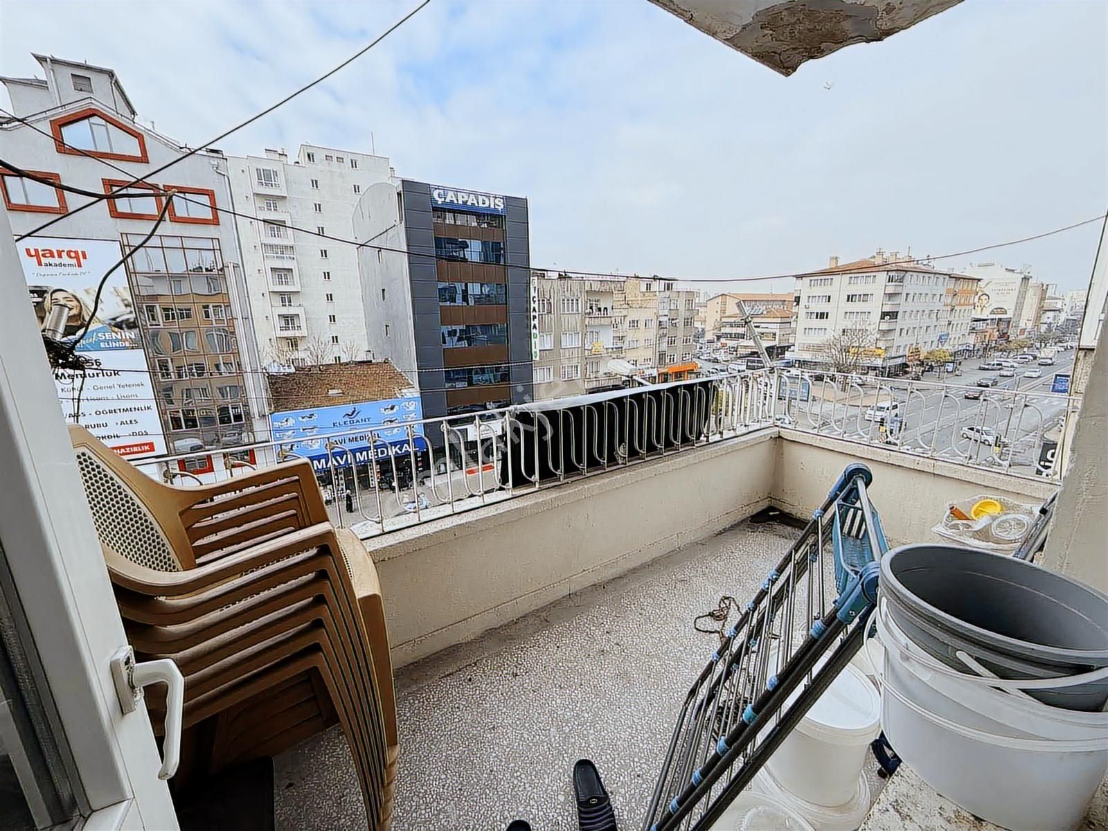 Devlet Hastanesi Caddesi Üzerinde Satılık 2+1 Fırsat Daire - Görsel 12