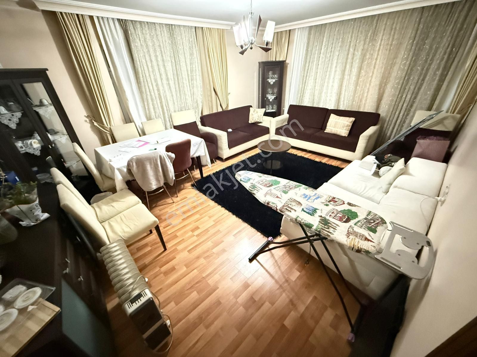 Kariyer'den Esertepe Cadde Yakını Arakat 3+1 Geniş İskanlı 125m2 - Görsel 3