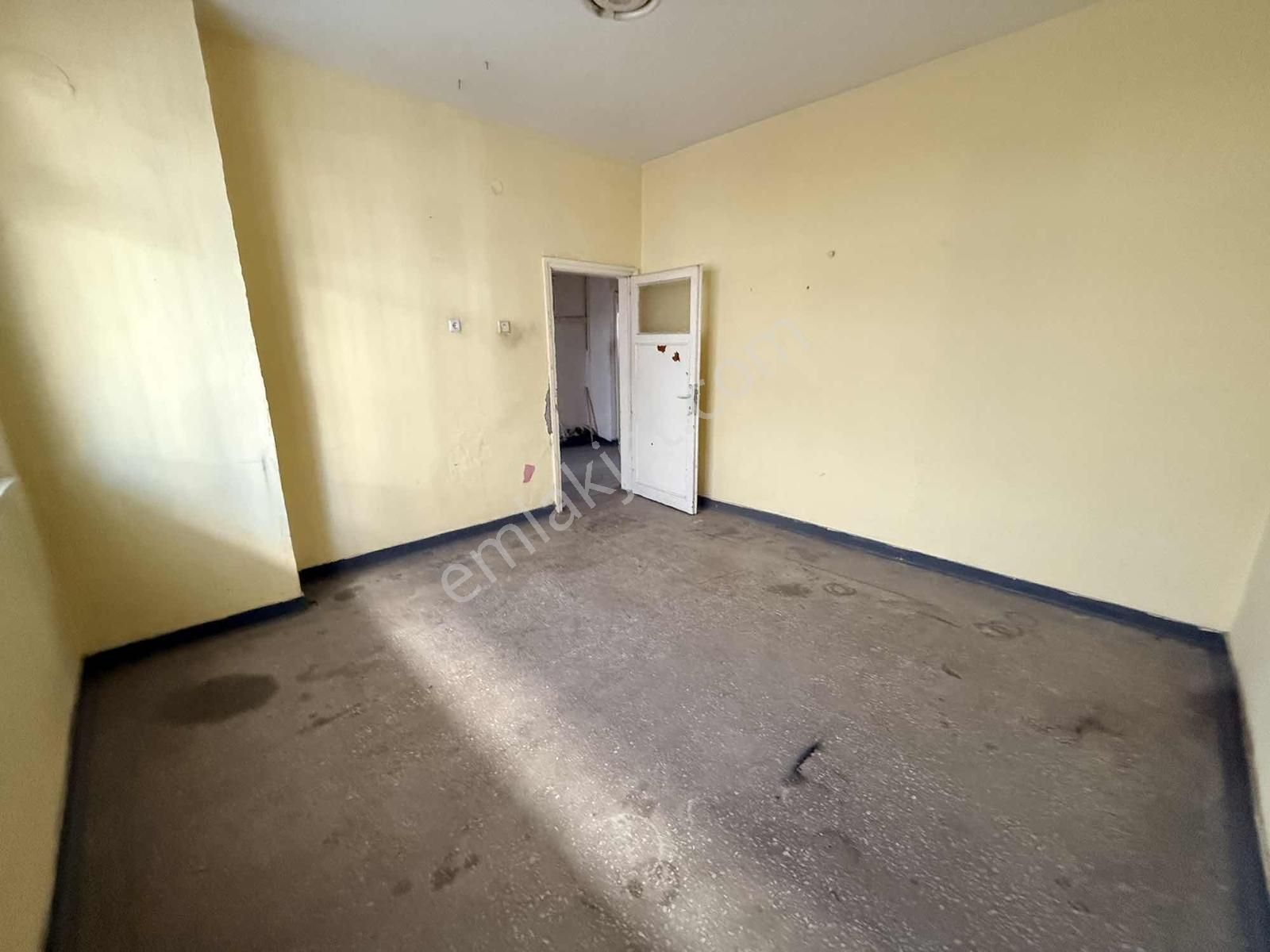 Fevziçakmak Mah. Sağlık Ocağı Yanı Aylık Ödemeli 2+1 Kiralık - Görsel 8