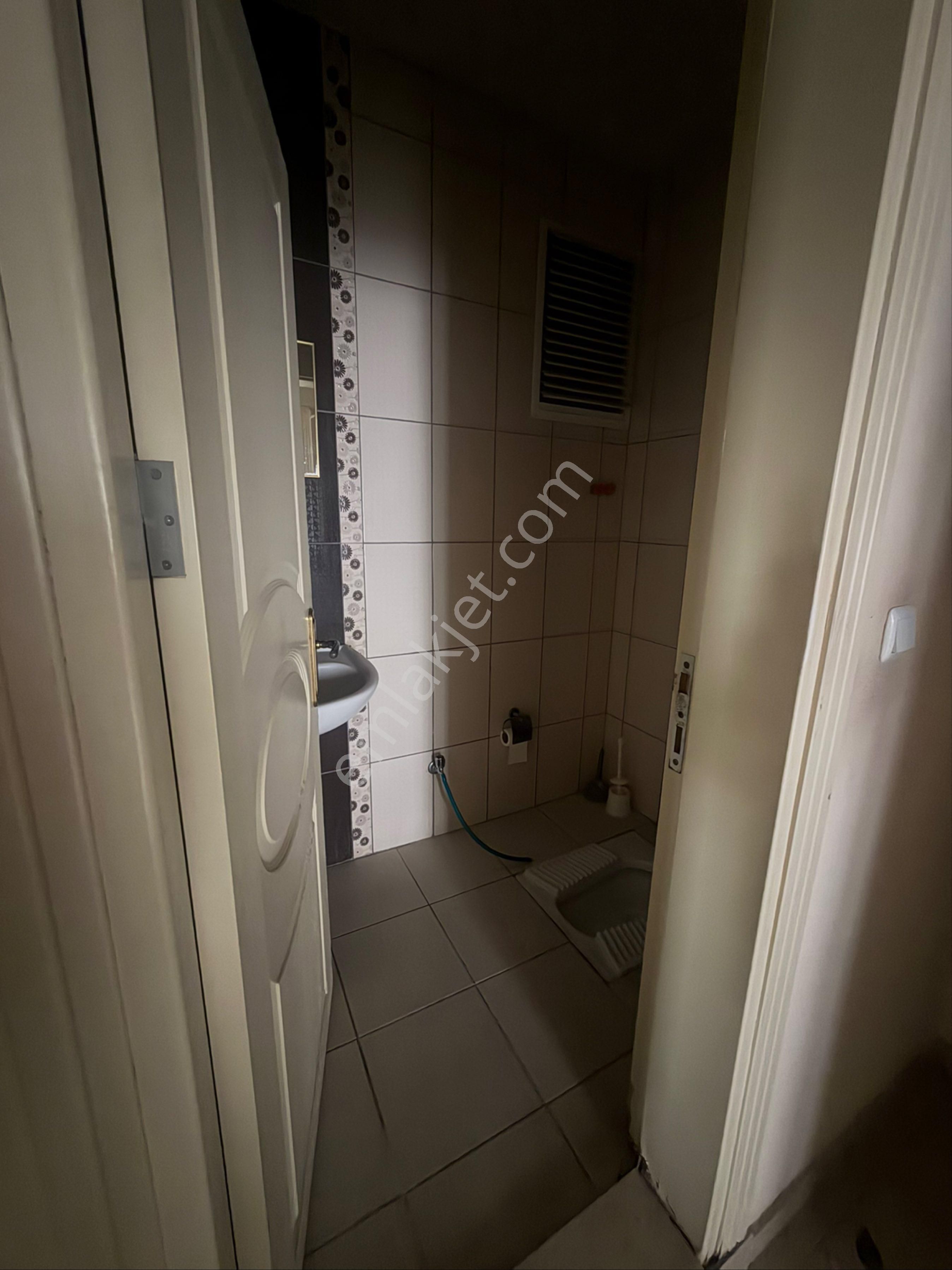 Silifke Gazi Mahallesinde Kiralık Daire - Görsel 10