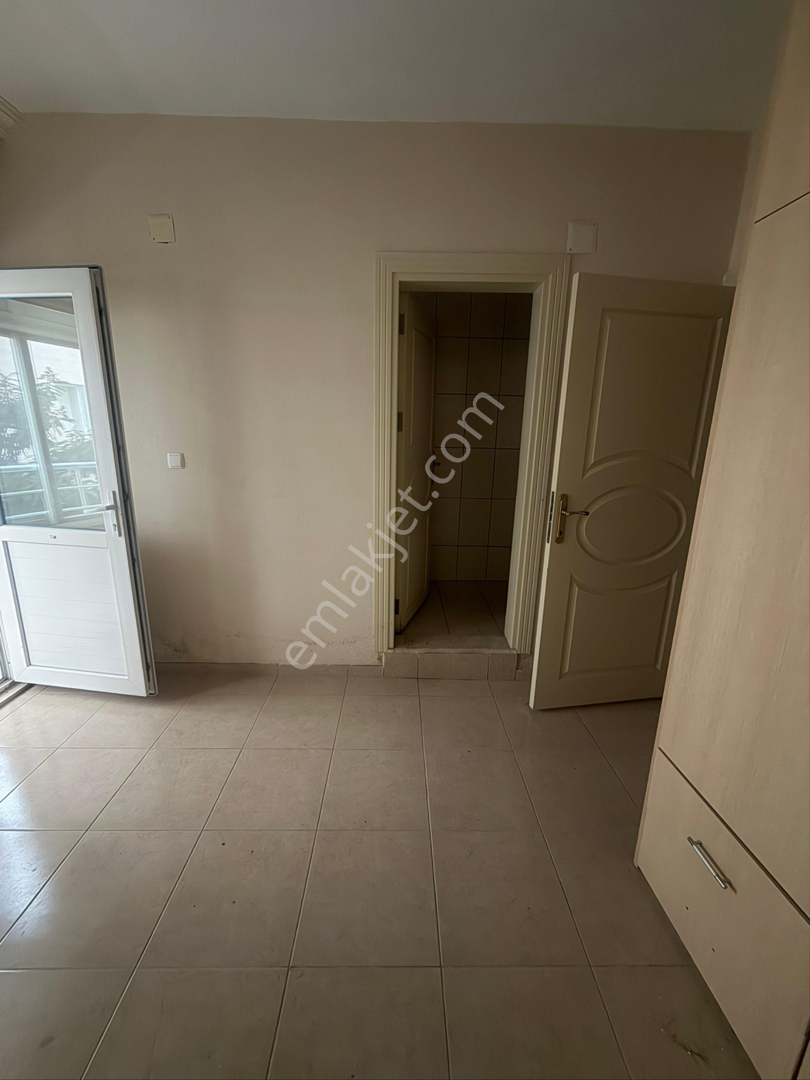 Silifke Gazi Mahallesinde Kiralık Daire - Görsel 13