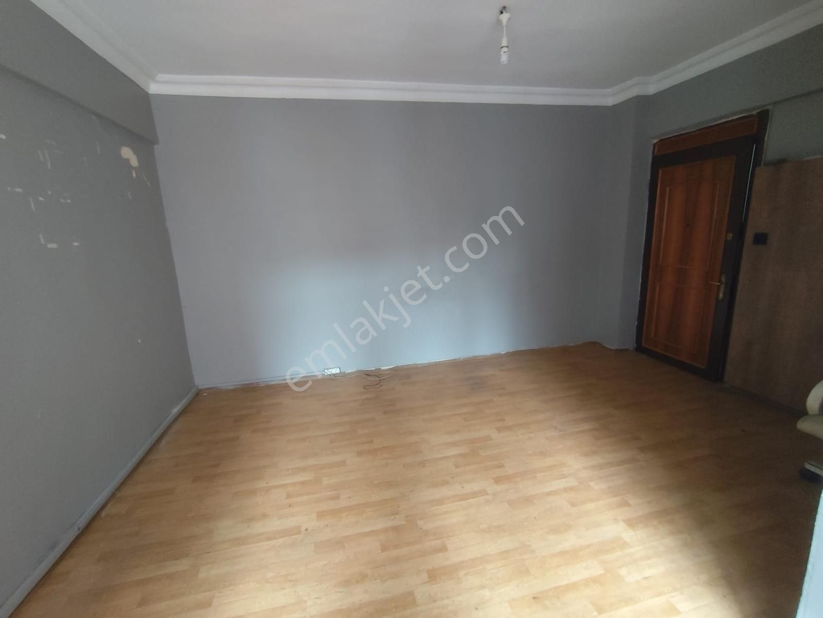 Azmir'den Belediye Karşısı Kiralık 20 M2 Ofis For Rent - Görsel 5