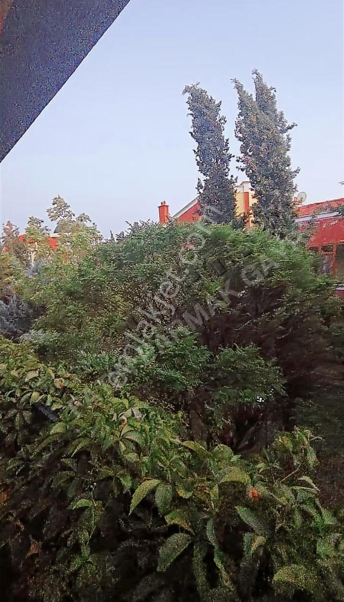 Beyhekim Mh İstanbul Yoluna Yakın 6+1 Satılık Villa - Görsel 14