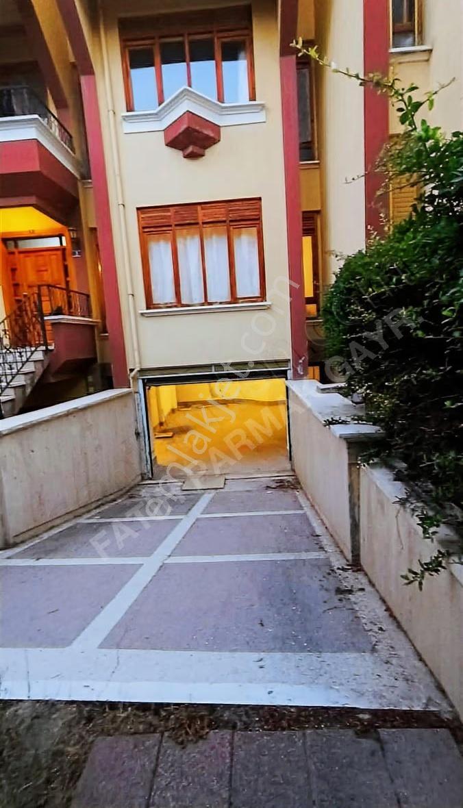 Beyhekim Mh İstanbul Yoluna Yakın 6+1 Satılık Villa - Görsel 15