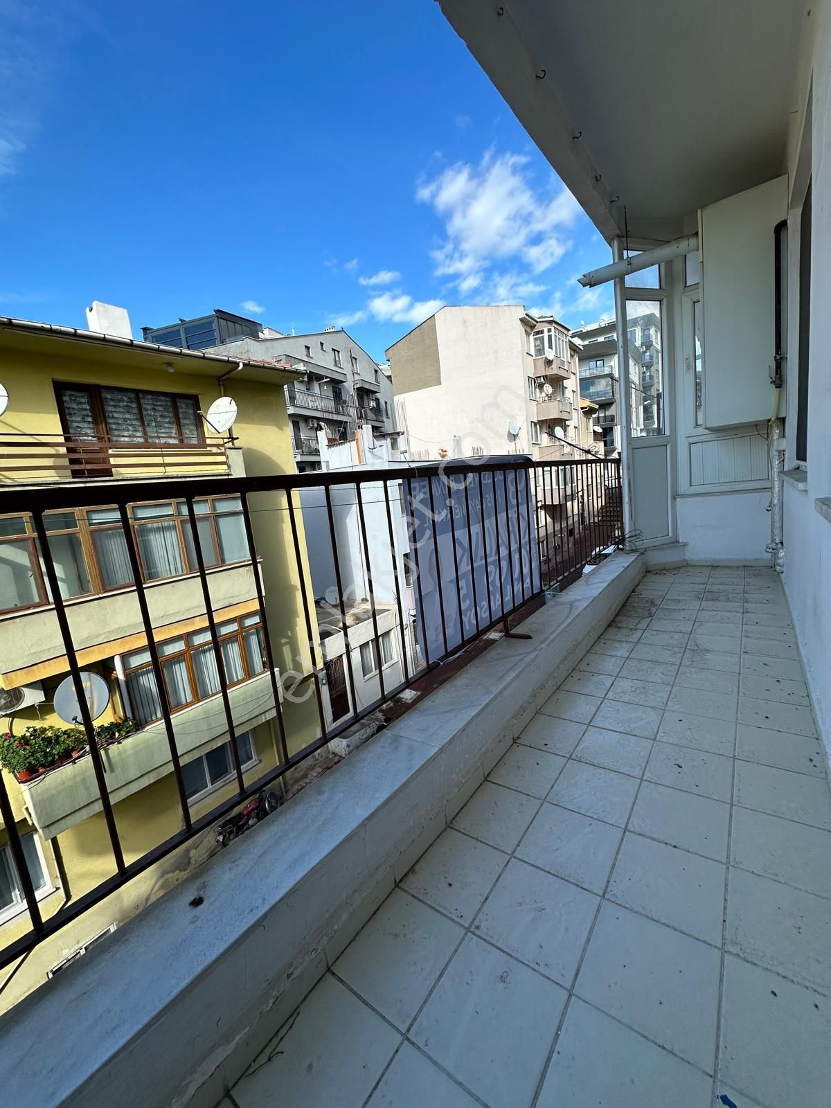 Kordona 2 Dakika,deniz Manzaralı Teraslı,merkezde Kiralık Daire - Görsel 9