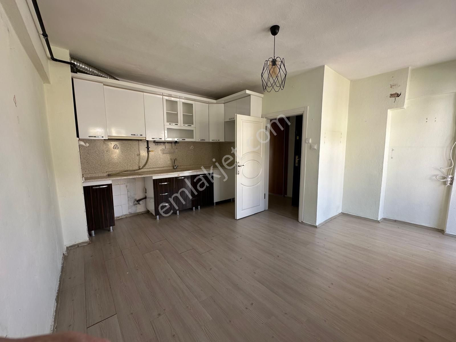Kordona 2 Dakika,deniz Manzaralı Teraslı,merkezde Kiralık Daire - Görsel 5